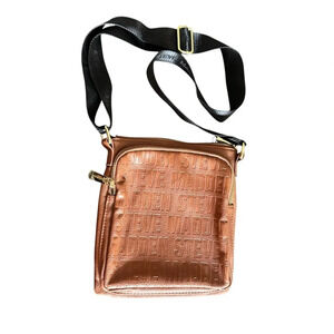 Steve Madden women's brown crossbody bag